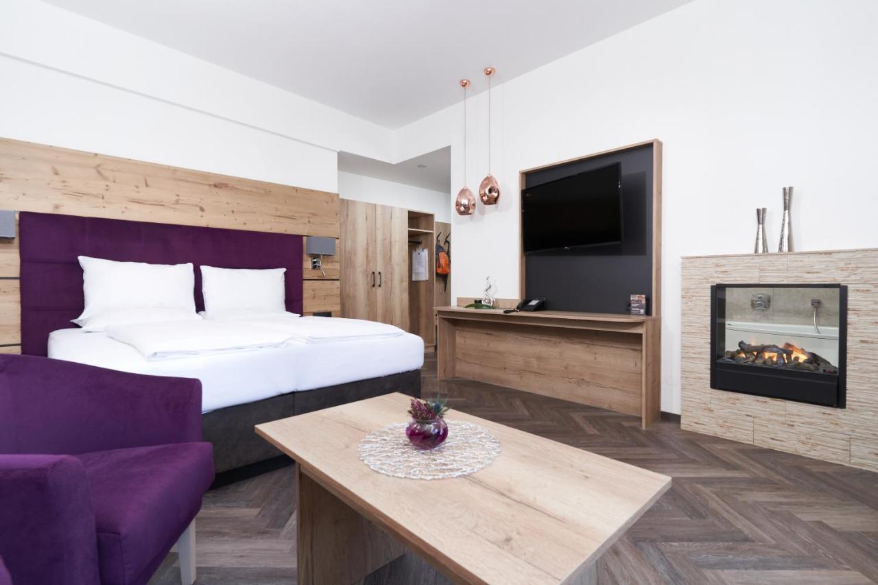 Hotel Gundolf Санкт Леонард им Пицтал Екстериор снимка